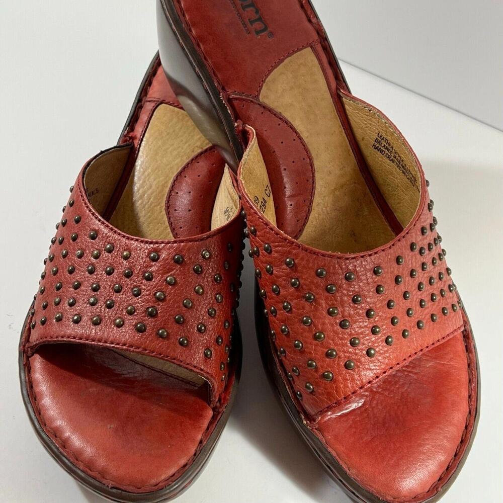 Born Womans Sandal 8 Slip on Leather Upper Slip On Beaded Top Wedge Slide Open T